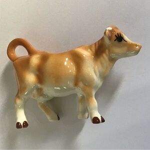 Cow ceramic creamer